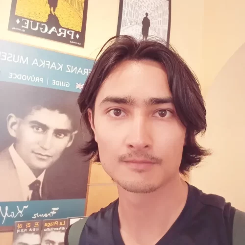 Ахроржон Г.